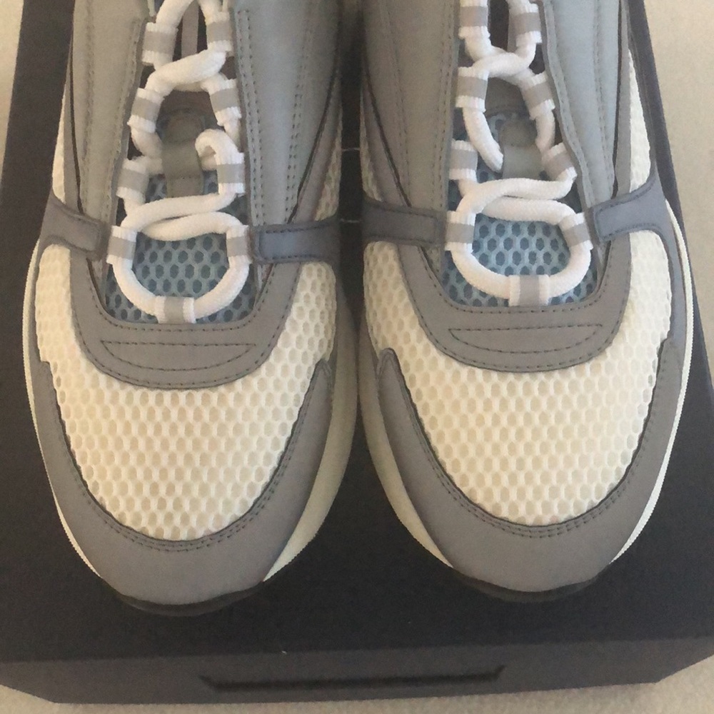 Dior B22 Sneaker White and Blue Technical Mesh and Gray Calfskin - Picture 2 of 16